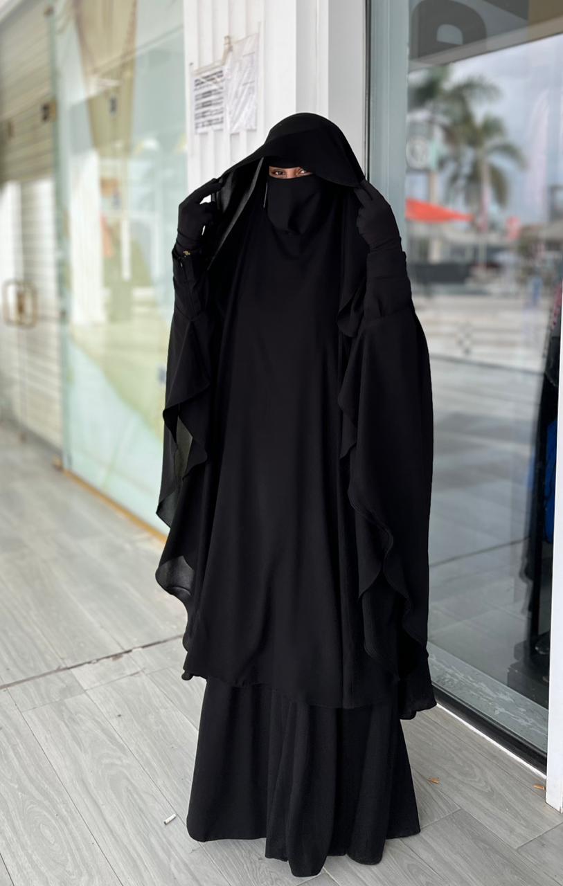 طقم كامل (حجاب +وشاح + نقاب + قفازات مجانية)